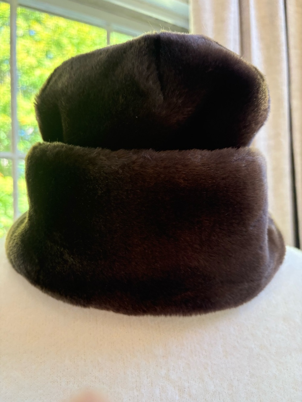 Vintage ARIS faux fur hat brown